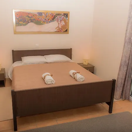 Eleni Holiday home *